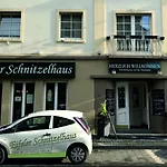 מלון Bitburger Hof 3*