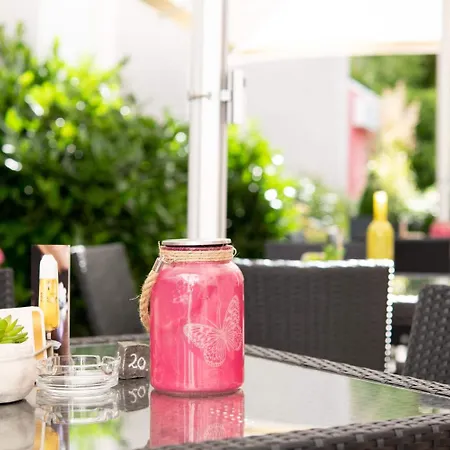 Bitburger Hof Hotel 3*