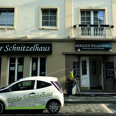 Hotel Bitburger Hof 3*