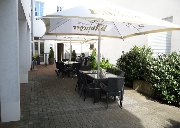 Bitburger Hof Hotel 3*