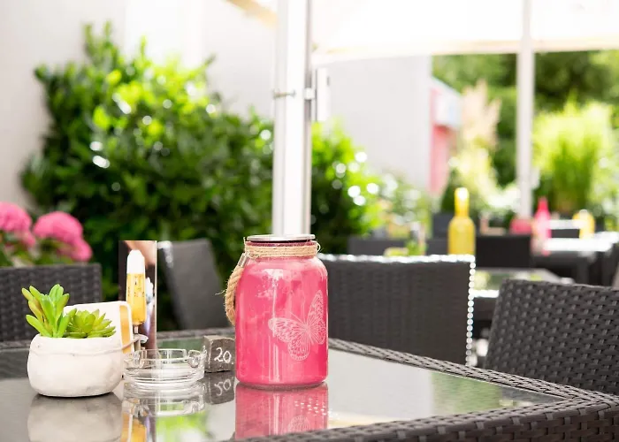 Bitburger Hof Hotel 3*