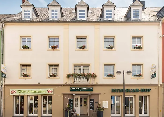 Hotel Bitburger Hof 3*